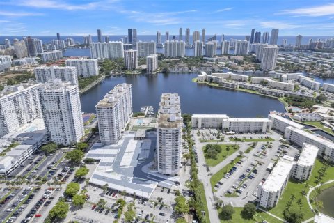Copropriété à vendre à Aventura, Floride: 1 chambre, 93.37 m2 № 1930116 - photo 6