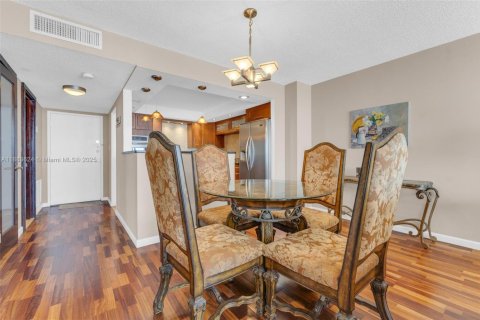 Copropriété à vendre à Aventura, Floride: 1 chambre, 93.37 m2 № 1930116 - photo 24