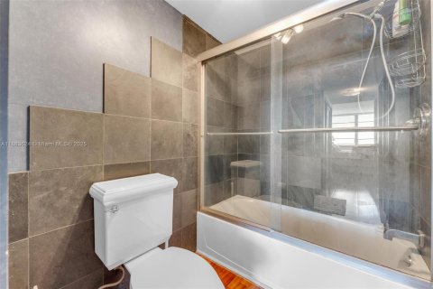 Copropriété à vendre à Aventura, Floride: 1 chambre, 93.37 m2 № 1930116 - photo 20