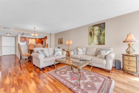 Copropriété à vendre à Aventura, Floride: 1 chambre, 93.37 m2 № 1930116 - photo 30