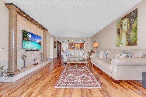 Copropriété à vendre à Aventura, Floride: 1 chambre, 93.37 m2 № 1930116 - photo 3