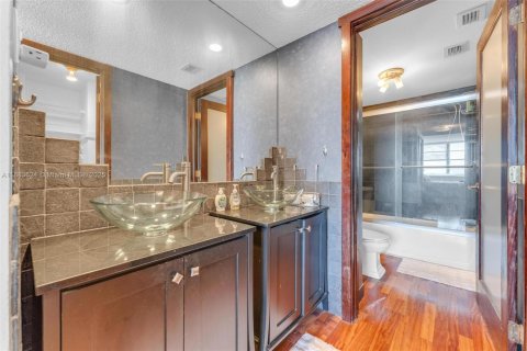 Copropriété à vendre à Aventura, Floride: 1 chambre, 93.37 m2 № 1930116 - photo 21