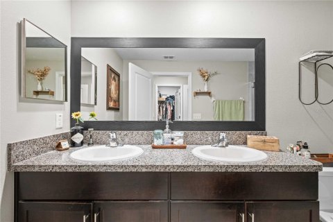 Adosado en venta en Sun City Center, Florida, 3 dormitorios, 154.5 m2 № 1871019 - foto 19