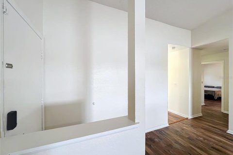 Condo in Orlando, Florida, 3 bedrooms  № 2148251 - photo 15