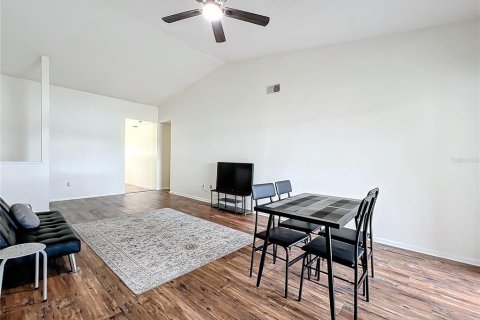 Condo in Orlando, Florida, 3 bedrooms  № 2148251 - photo 18