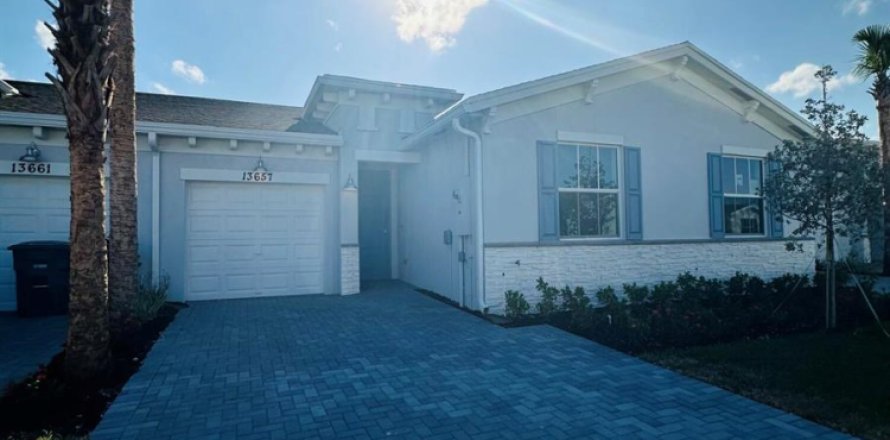 Apartment in Delray Beach, Florida 2 bedrooms, 122.54 sq.m. № 2083211