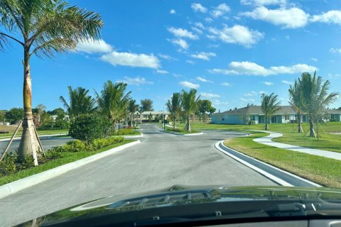 Apartment in Delray Beach, Florida 2 bedrooms, 122.54 sq.m. № 2083211 - photo 4