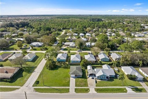 Casa en venta en Vero Beach, Florida, 2 dormitorios, 125.42 m2 № 2384537 - foto 25
