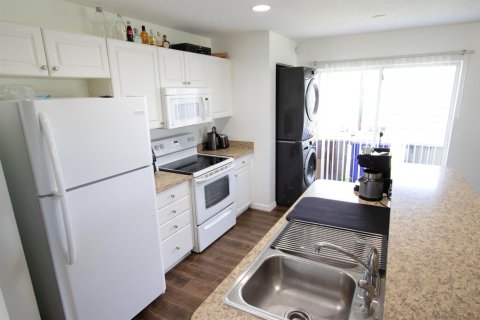 Casa en venta en Vero Beach, Florida, 2 dormitorios, 125.42 m2 № 2384537 - foto 7