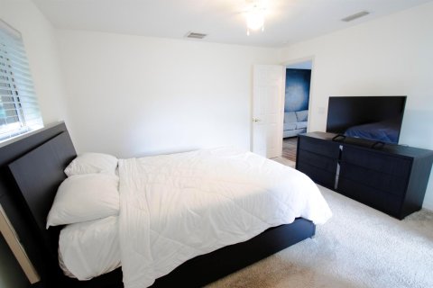 Casa en venta en Vero Beach, Florida, 2 dormitorios, 125.42 m2 № 2384537 - foto 17