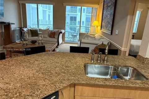 Condominio en venta en Hollywood, Florida, 2 dormitorios, 108.14 m2 № 1973971 - foto 19