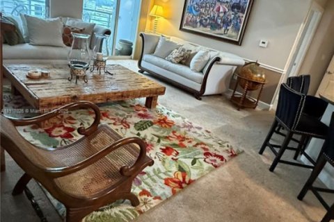 Condominio en venta en Hollywood, Florida, 2 dormitorios, 108.14 m2 № 1973971 - foto 11