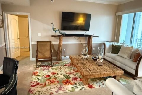 Condominio en venta en Hollywood, Florida, 2 dormitorios, 108.14 m2 № 1973971 - foto 2