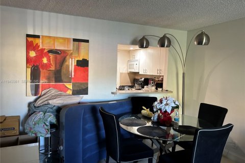 Снять в аренду кондоминиум в Хайалиа, Флорида 2 спальни, 112.41м2, № 2003629 - фото 15