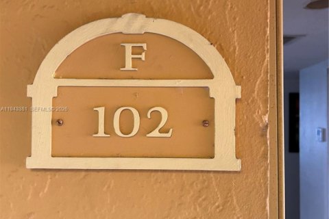 Снять в аренду кондоминиум в Хайалиа, Флорида 2 спальни, 112.41м2, № 2003629 - фото 9