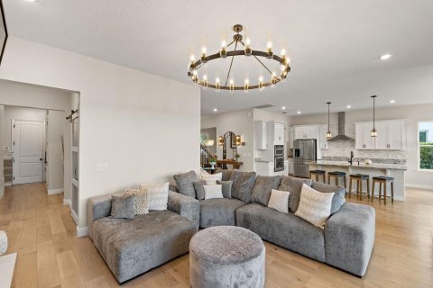 Casa en venta en Winter Garden, Florida, 6 dormitorios, 366.22 m2 № 2102157 - foto 11
