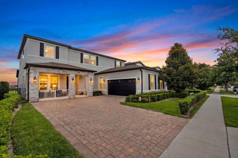 Casa en Winter Garden, Florida 6 dormitorios, 366.22 m2 № 2102157
