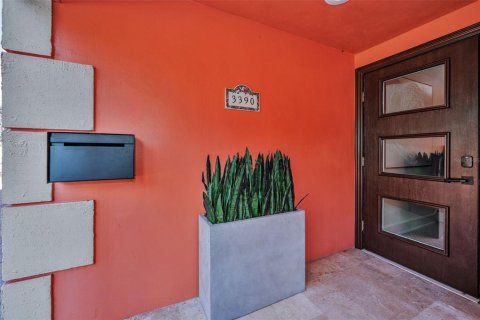 Condo in Saint Pete Beach, Florida, 2 bedrooms  № 1780213 - photo 6