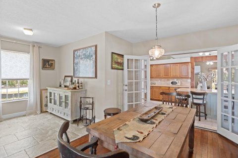 Casa en venta en Melbourne Beach, Florida, 6 dormitorios, 240.25 m2 № 2181669 - foto 18