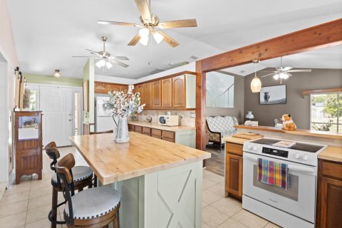 Casa en venta en Melbourne Beach, Florida, 6 dormitorios, 240.25 m2 № 2181669 - foto 4