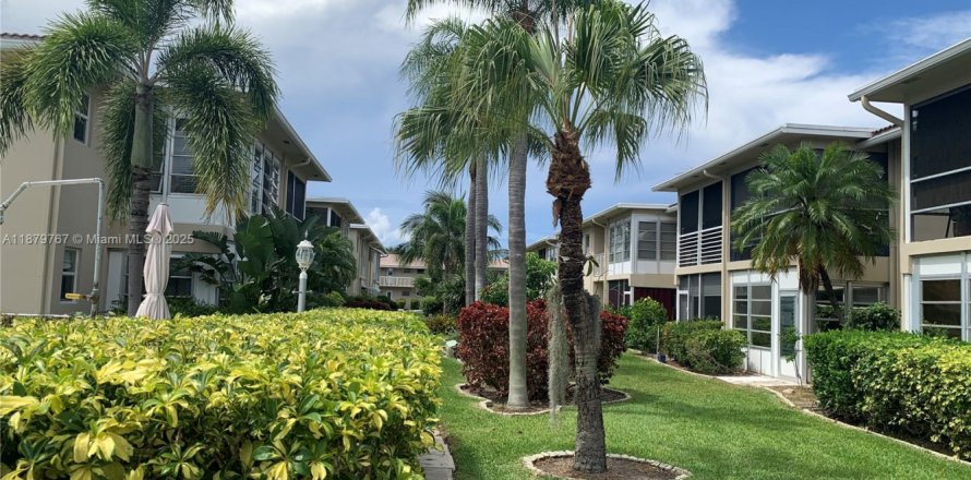 Condo in Lighthouse Point, Florida, 1 bedroom  № 1981505