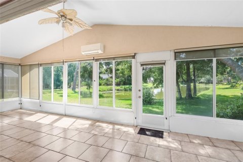 House in Sarasota, Florida 3 bedrooms, 117.43 sq.m. № 2167457 - photo 25