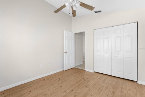 House in Sarasota, Florida 3 bedrooms, 117.43 sq.m. № 2167457 - photo 21