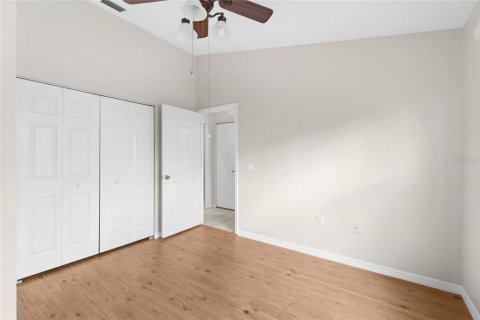 House in Sarasota, Florida 3 bedrooms, 117.43 sq.m. № 2167457 - photo 24