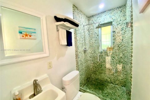 Immobilier commercial à vendre à Miami Beach, Floride: 484.21 m2 № 1890235 - photo 15