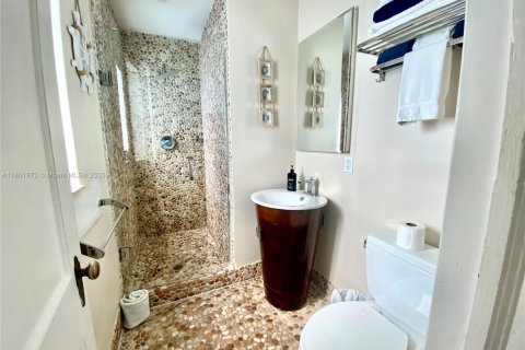 Immobilier commercial à vendre à Miami Beach, Floride: 484.21 m2 № 1890235 - photo 30