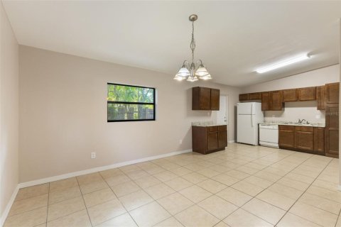 House in Sanford, Florida 3 bedrooms, 132.01 sq.m. № 1842055 - photo 10