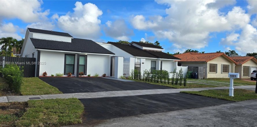 Villa ou maison à Miami, Floride 3 chambres, 110.09 m2 № 1975985