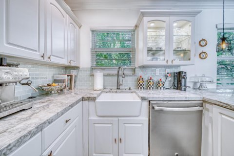 Condominio en venta en Miami, Florida, 2 dormitorios, 74.32 m2 № 1993368 - foto 5