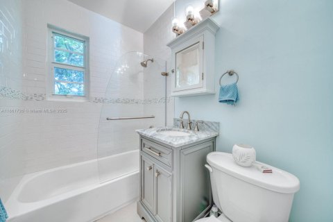 Condominio en venta en Miami, Florida, 2 dormitorios, 74.32 m2 № 1993368 - foto 15