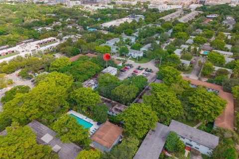 Condominio en venta en Miami, Florida, 2 dormitorios, 74.32 m2 № 1993368 - foto 29