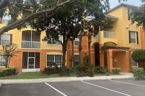 Condominio en alquiler en Orlando, Florida, 3 dormitorios, 130.81 m2 № 1858451 - foto 1