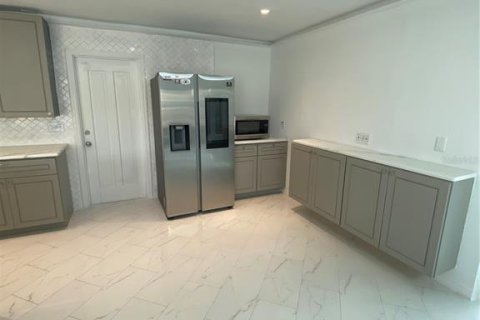 Casa en alquiler en Orlando, Florida, 3 dormitorios, 129.04 m2 № 1831137 - foto 17