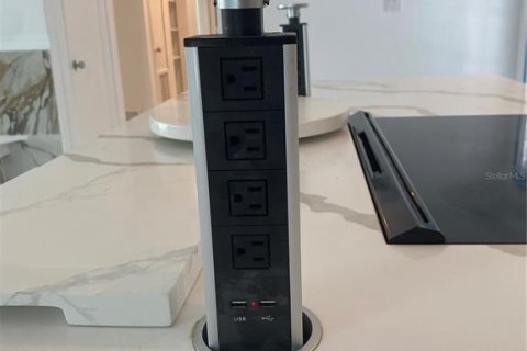 Casa en alquiler en Orlando, Florida, 3 dormitorios, 129.04 m2 № 1831137 - foto 16