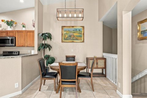Touwnhouse à vendre à Riviera Beach, Floride: 2 chambres, 94.95 m2 № 2407983 - photo 5