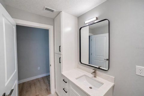 Appartement à louer à Port Charlotte, Floride: 3 chambres, 229.28 m2 № 2405107 - photo 11