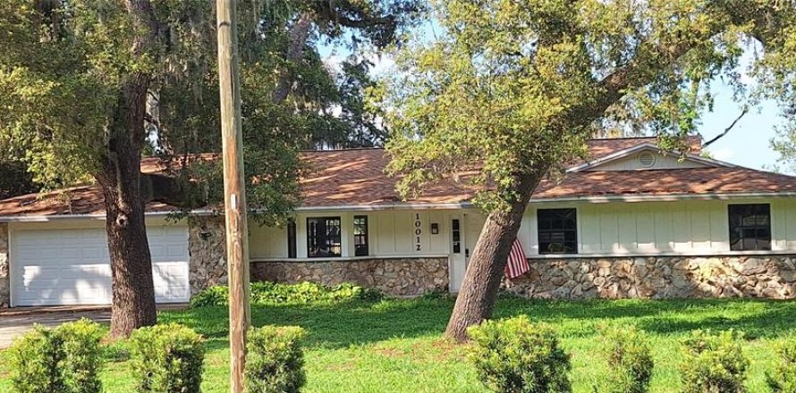 House in Clermont, Florida 3 bedrooms, 163.04 sq.m. № 1769665