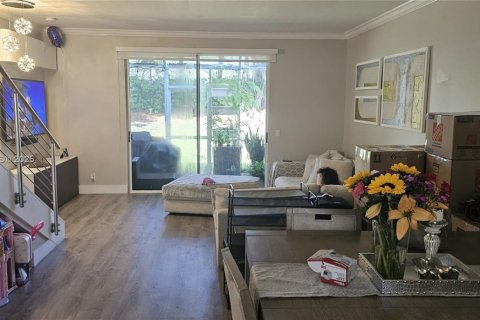 Adosado en alquiler en Weston, Florida, 3 dormitorios, 135.27 m2 № 1954345 - foto 4