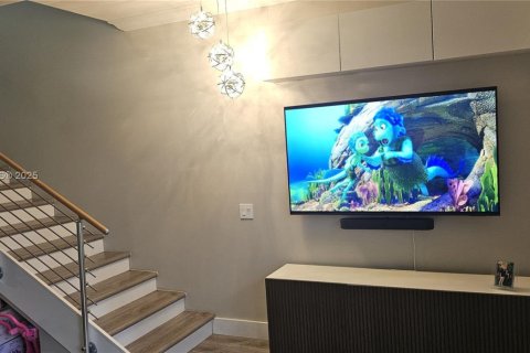 Adosado en alquiler en Weston, Florida, 3 dormitorios, 135.27 m2 № 1954345 - foto 18