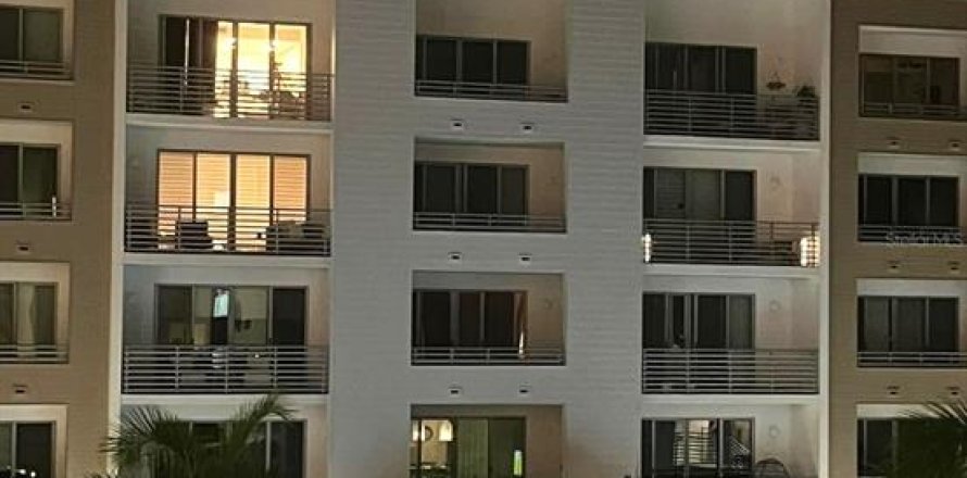 Condominio en Sarasota, Florida, 2 dormitorios № 1769842