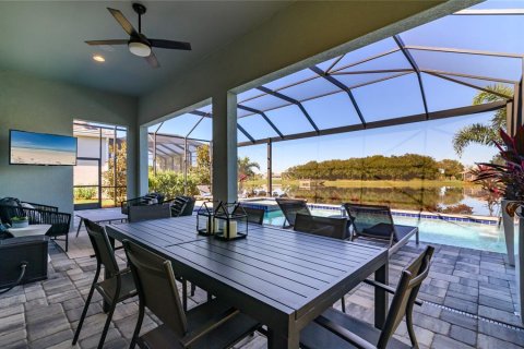 House in Bradenton, Florida 3 bedrooms, 187.11 sq.m. № 2202662 - photo 24