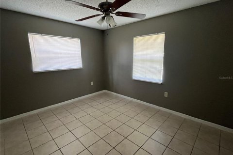 Casa en alquiler en Ocala, Florida, 3 dormitorios, 130.25 m2 № 2091525 - foto 4