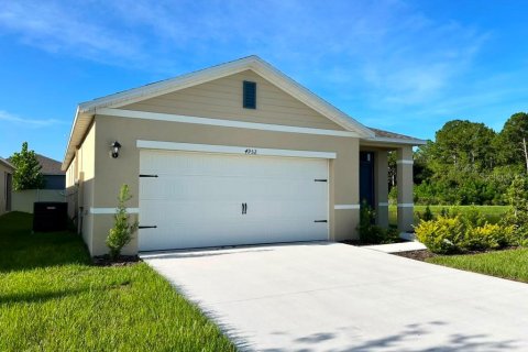 Villa ou maison à Winter Haven, Floride 4 chambres, 154.68 m2 № 2299404