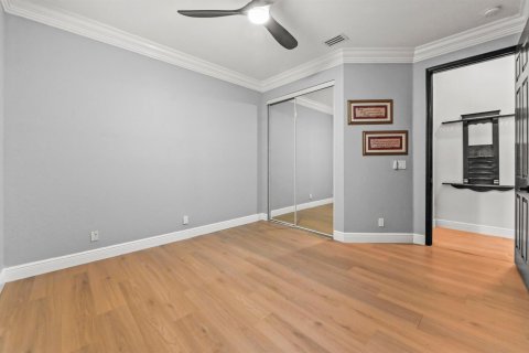 Купить виллу или дом в Веллингтон, Флорида 7 комнат, 308.81м2, № 2086361 - фото 22