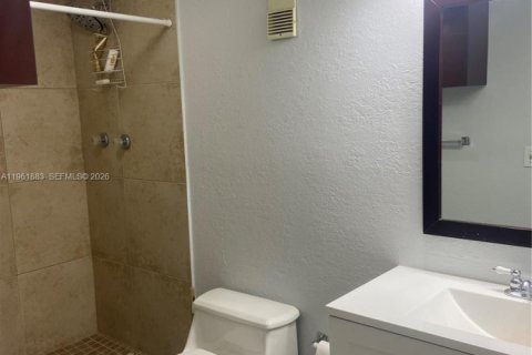 Купить кондоминиум в Майами, Флорида 2 спальни, 113.53м2, № 2024666 - фото 10