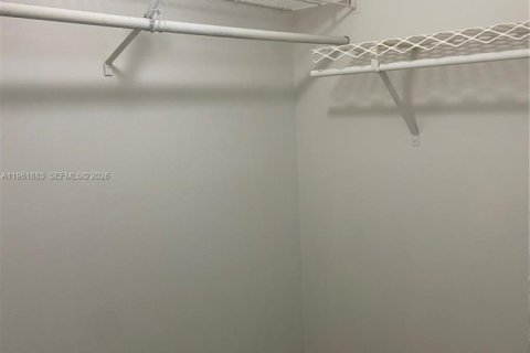 Купить кондоминиум в Майами, Флорида 2 спальни, 113.53м2, № 2024666 - фото 17